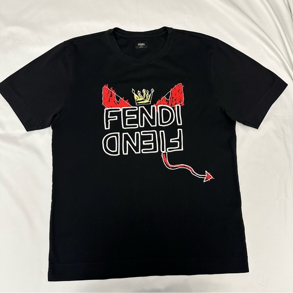 FENDI Fiend Roma Amor Men’s Black Tshirt RARE - Picture 7 of 13